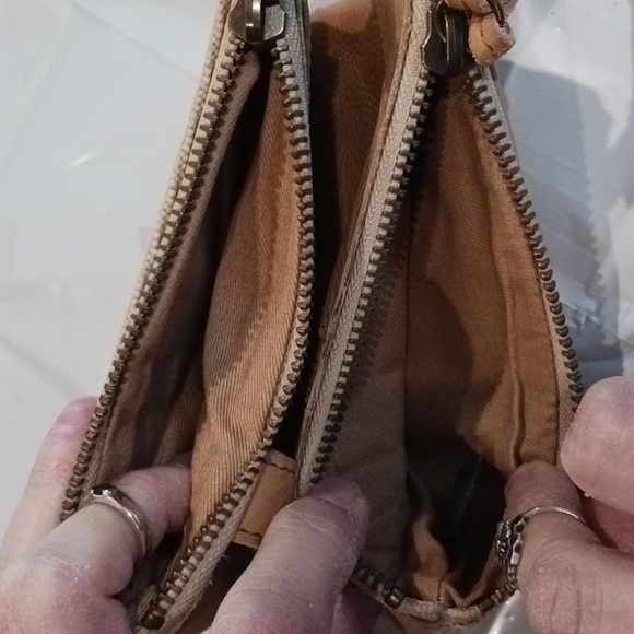 Wallet - Picture 4 of 7